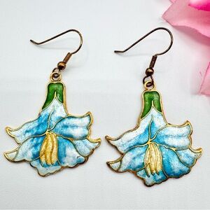 Vintage Cloisonné Blue Lily Dangle Earrings Cottagecore Grannycore Romantic